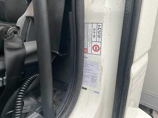 2014 iveco ig160e2ca vrachtwagen - afbeelding 40 van  45