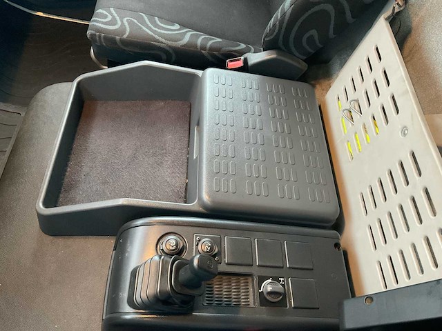 2014 iveco ig160e2ca vrachtwagen - afbeelding 18 van  45