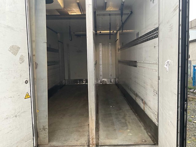 2014 iveco ig160e2ca vrachtwagen - afbeelding 24 van  45