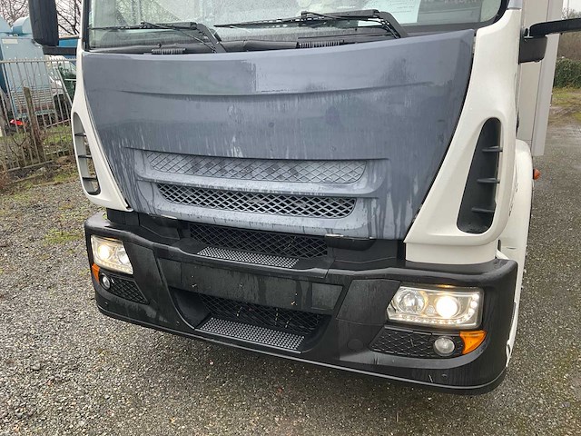 2014 iveco ig160e2ca vrachtwagen - afbeelding 39 van  45