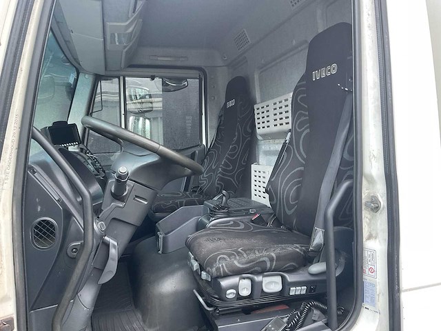 2014 iveco ig160e2ca vrachtwagen - afbeelding 8 van  31