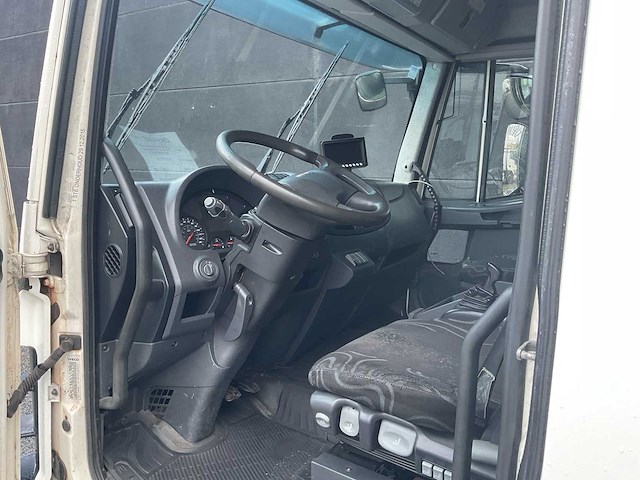 2014 iveco ig160e2ca vrachtwagen - afbeelding 9 van  31