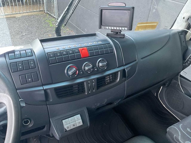 2014 iveco ig160e2ca vrachtwagen - afbeelding 11 van  31