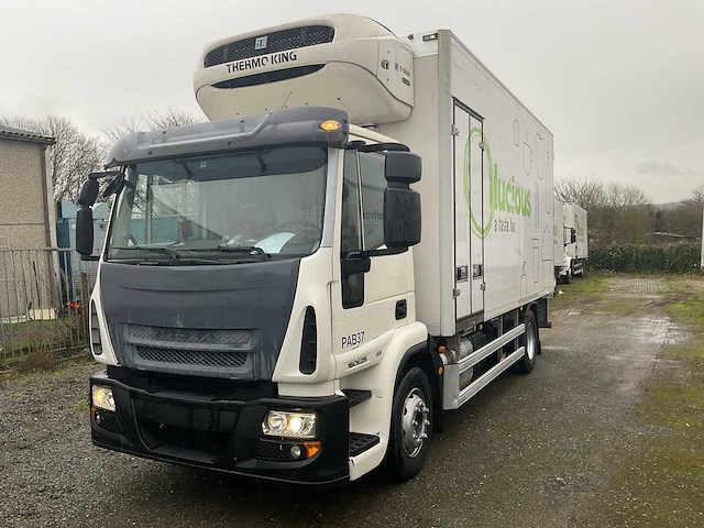 2014 iveco ig160e2ca vrachtwagen - afbeelding 1 van  45