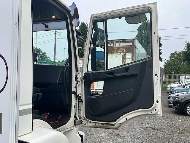 2014 iveco ig190el2ca vrachtwagen - afbeelding 44 van  52