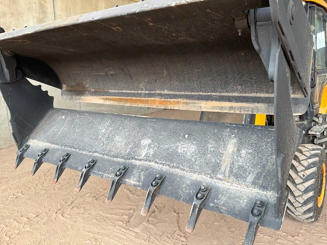 2014 jcb 3dx graaflaadmachine - afbeelding 19 van  27