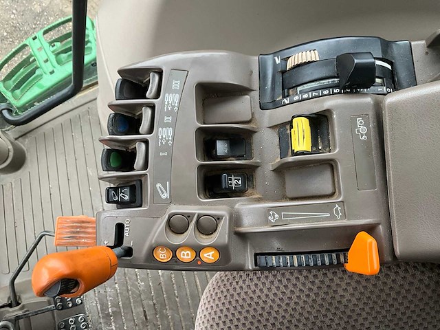 2014 john deere 6210r vierwielaangedreven landbouwtractor - afbeelding 20 van  41