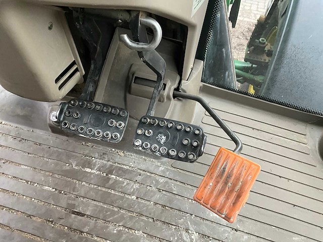 2014 john deere 6210r vierwielaangedreven landbouwtractor - afbeelding 22 van  41