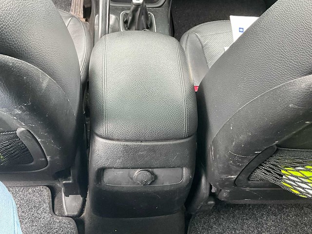 2014 kia sorento - afbeelding 19 van  44