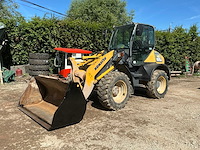 2014 komatsu wa100m-6 shovel