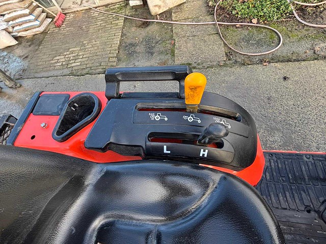 2014 kubota b1220 landbouwtractor - afbeelding 12 van  14