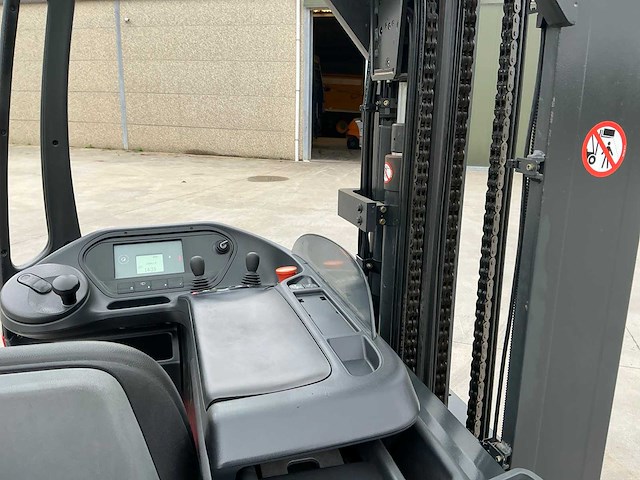 2014 linde r14 reach truck - afbeelding 35 van  44