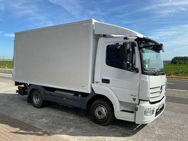 2014 mercedes atego vrachtwagen gesloten laadbak - afbeelding 32 van  34