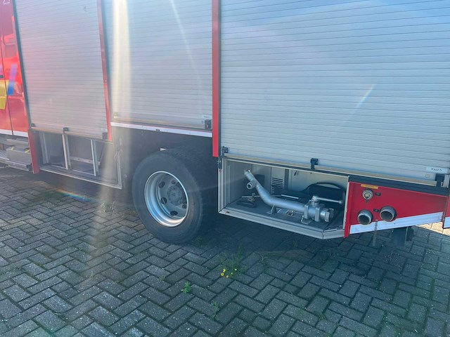 2014 mercedes-benz 1329 f vrachtwagen pompwagen - afbeelding 14 van  33