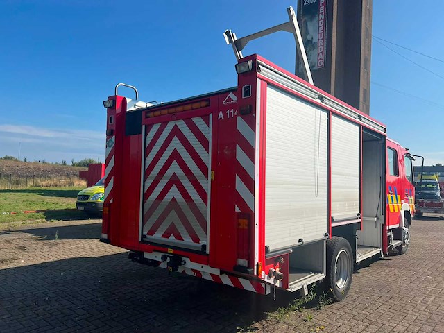 2014 mercedes-benz 1329 f vrachtwagen pompwagen - afbeelding 30 van  33