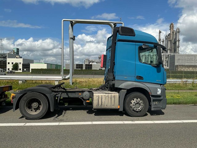 2014 mercedes-benz actos vrachtwagen - afbeelding 6 van  25