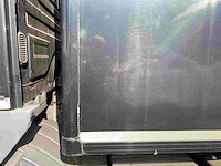 2014 mercedes-benz atego vrachtwagen met laadklep - afbeelding 26 van  33