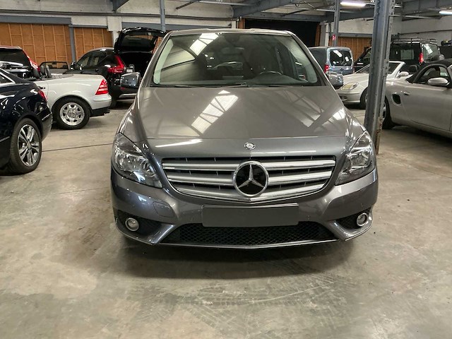 2014 mercedes-benz b 180 cdi personenauto - afbeelding 26 van  27