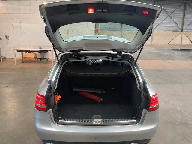 2014 mercedes-benz break c 180 personenauto - afbeelding 3 van  31
