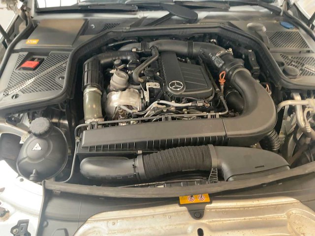 2014 mercedes-benz break c 180 personenauto - afbeelding 8 van  31