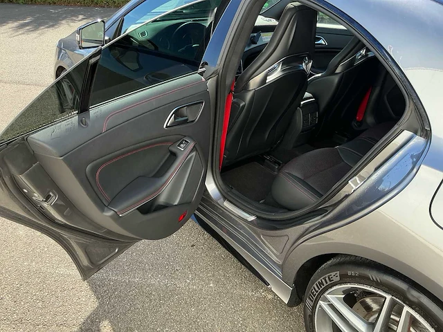 2014 mercedes-benz cla 45 amg personenauto - afbeelding 20 van  31