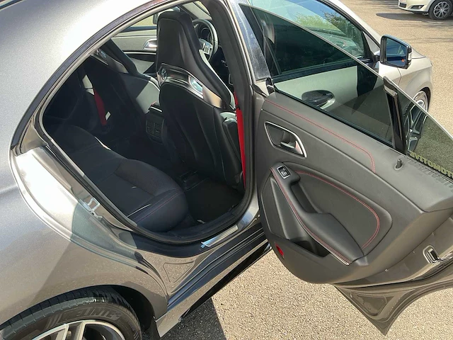 2014 mercedes-benz cla 45 amg personenauto - afbeelding 23 van  31