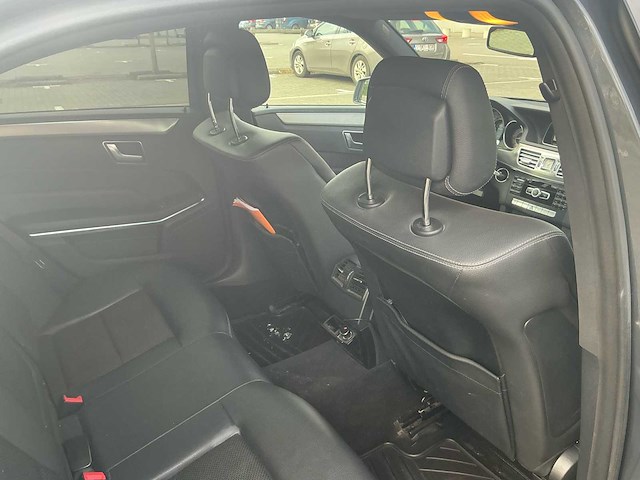 2014 mercedes benz e200 bluetec aa sedan - afbeelding 37 van  44