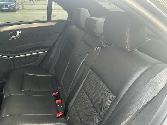 2014 mercedes benz e200 bluetec aa sedan - afbeelding 24 van  44