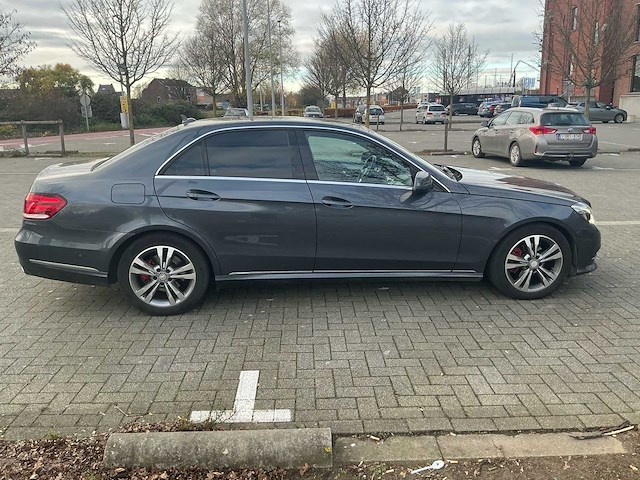 2014 mercedes benz e200 bluetec aa sedan - afbeelding 41 van  44