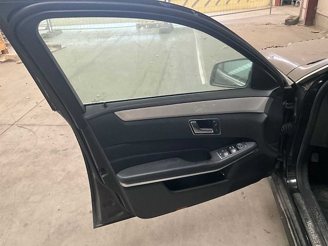 2014 mercedes-benz e200 personenauto - afbeelding 19 van  21