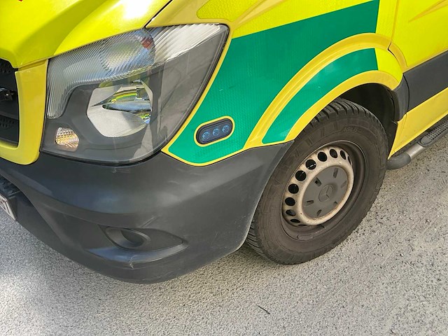 2014 mercedes-benz sprinter ambulance - afbeelding 26 van  37