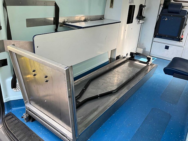 2014 mercedes-benz sprinter ambulance - afbeelding 5 van  22