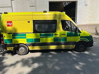 2014 mercedes-benz sprinter ambulance - afbeelding 33 van  44