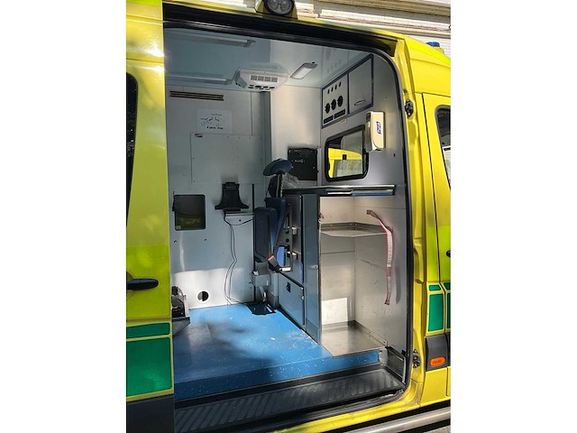 2014 mercedes-benz sprinter ambulance - afbeelding 7 van  30