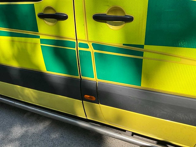 2014 mercedes-benz sprinter ambulance - afbeelding 27 van  30