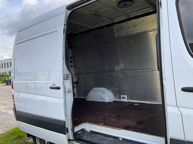 2014 mercedes-benz sprinter vrachtwagen - afbeelding 13 van  27