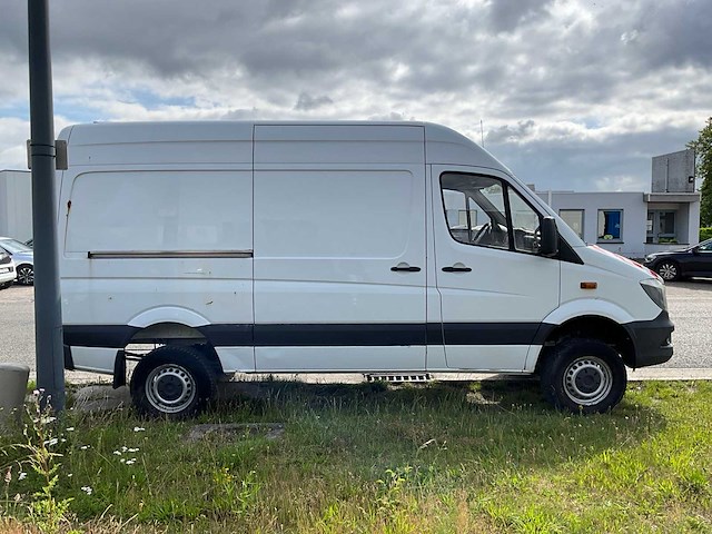 2014 mercedes-benz sprinter vrachtwagen - afbeelding 24 van  27