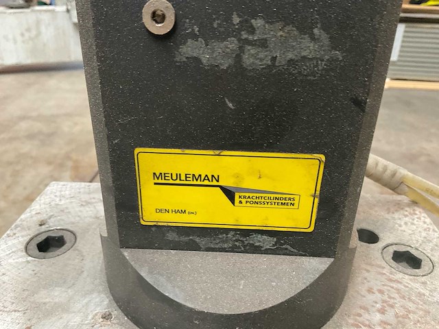 2014 meuleman ponsmachine - afbeelding 2 van  13
