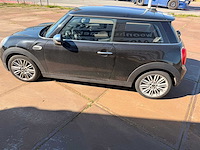 2014 mini cooper-d personenauto - afbeelding 17 van  20