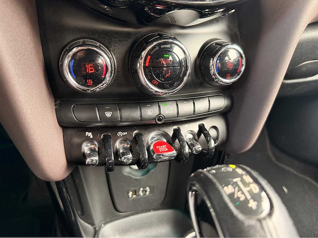 2014 mini cooper-d personenauto - afbeelding 8 van  28