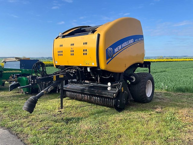 2014 new holland roll-belt 150 cropcutter ronde balenmachine - afbeelding 1 van  33