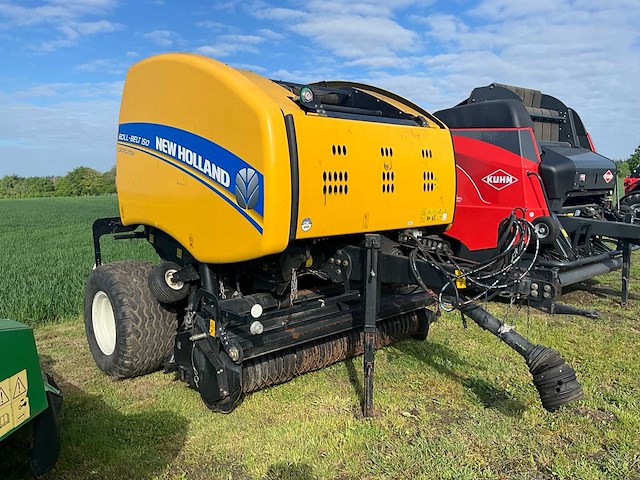 2014 new holland roll-belt 150 cropcutter ronde balenmachine - afbeelding 23 van  25