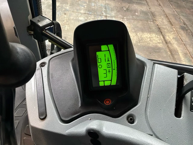 2014 new holland t7.185 4-wiel aangedreven landbouwtractor - afbeelding 8 van  32