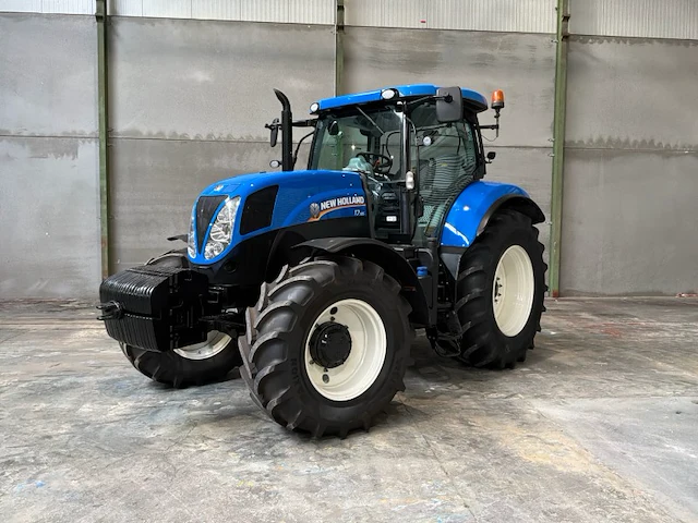 2014 new holland t7.185 4-wiel aangedreven landbouwtractor - afbeelding 1 van  32