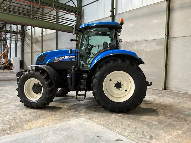 2014 new holland t7.185 4-wiel aangedreven landbouwtractor - afbeelding 31 van  32