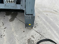 2014 nilfisk sr1601 zelfrijdende veegmachine - afbeelding 8 van  43