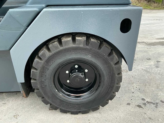 2014 nilfisk sr1601 zelfrijdende veegmachine - afbeelding 34 van  43