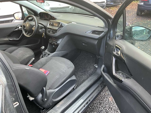 2014 peugeot 208 personenauto - afbeelding 3 van  22
