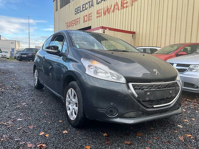 2014 peugeot 208 personenauto - afbeelding 19 van  22