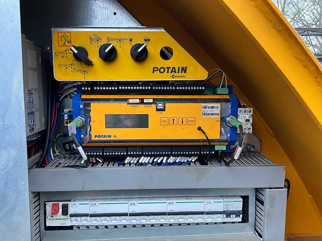 2014 potain igo32 torenkraan - afbeelding 33 van  34